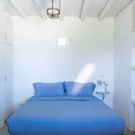 Pool Front Unique Bedrooms With Access To The Sea Casa vacanze *